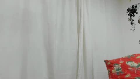 Snapshot of jenniferloveyou chatting on February 25, 4:14 pm jenniferloveyou online show from February 25, 4:14 pm
