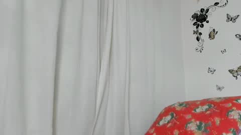 Snapshot of jenniferloveyou chatting on February 27, 8:20 pm jenniferloveyou online show from February 27, 8:20 pm