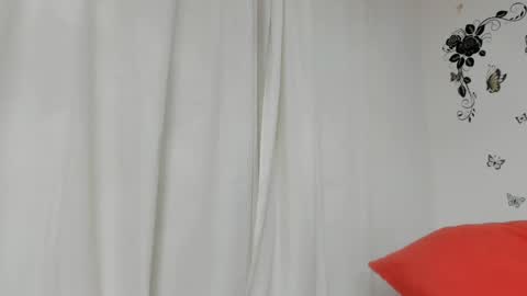 Snapshot of jenniferloveyou chatting on March 6, 8:37 pm jenniferloveyou online show from March 6, 8:37 pm