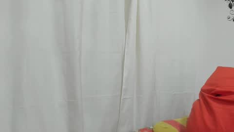 Snapshot of jenniferloveyou chatting on February 17, 9:00 pm jenniferloveyou online show from February 17, 9:00 pm