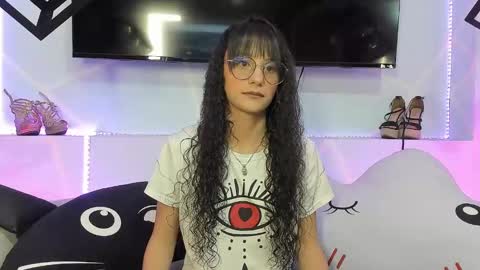 Jenny noa online show from February 6, 7:18 pm