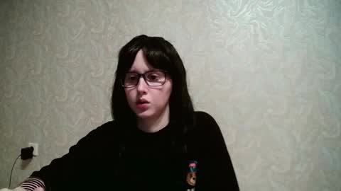 JennyOlset online show from March 12, 3:51 pm