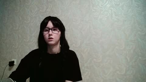 JennyOlset online show from October 10, 11:27 am