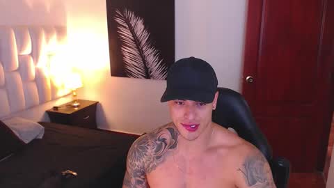 Jeremy lane online show from December 15, 11:01 pm