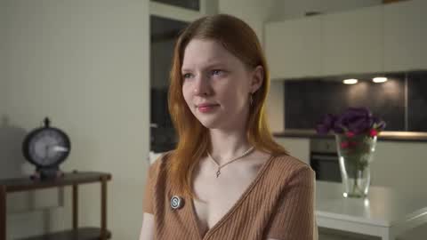 Molly online show from October 8, 3:51 pm