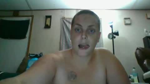 jerseyquinn92 online show from September 18, 11:42 pm