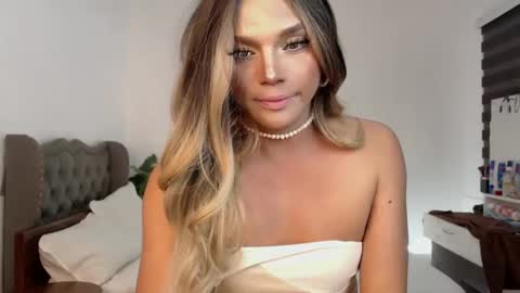 jesie_hot69 online show from January 3, 3:33 pm