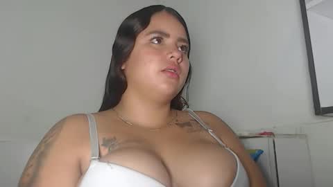 jess beauty online show from May 23, 2:02 pm