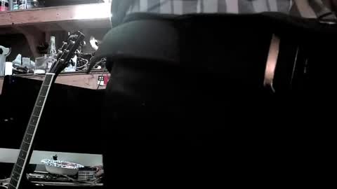 cummin0Nyou online show from March 22, 4:22 pm