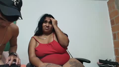 jesshot_bigcock online show from October 1, 7:18 am