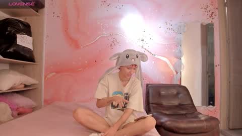 Jessi online show from February 12, 9:18 pm