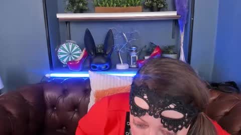 Snapshot of jessica_foxie chatting on February 11, 12:15 pm Jessica online show from February 11, 12:15 pm