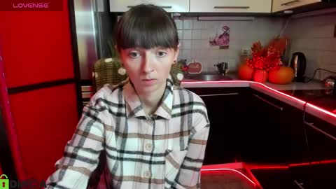 Snapshot of jessicaforris chatting on October 6, 6:53 am jessicaforris online show from October 6, 6:53 am