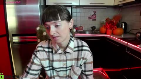 Snapshot of jessicaforris chatting on October 1, 7:18 am jessicaforris online show from October 1, 7:18 am