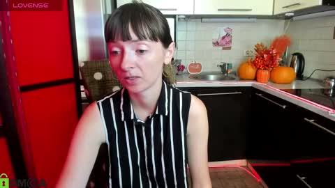 Snapshot of jessicaforris chatting on September 23, 7:24 am jessicaforris online show from September 23, 7:24 am