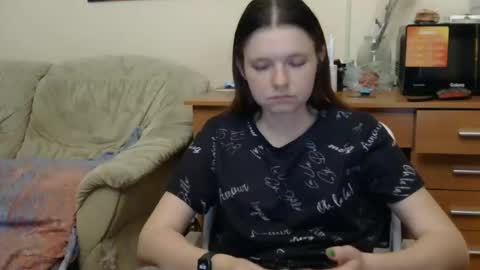 jessicaholland1 online show from May 22, 7:53 pm