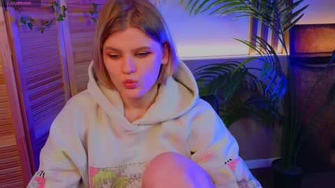 jessicaoconnor online show from December 22, 4:38 pm