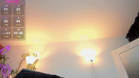  Jessica Pratt  IG jessicaxpratt online show from October 6, 11:00 pm