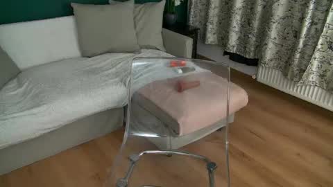 Jessie online show from March 4, 5:32 pm