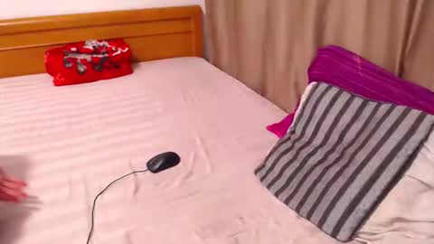 jessiestar3 online show from February 1, 10:40 pm