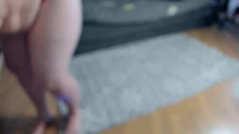 NEW VIDEO IN BIO online show from November 24, 8:35 am