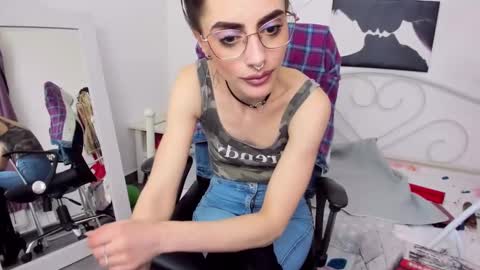 Snapshot of jessystarrr chatting on March 12, 5:28 pm Jessy online show from March 12, 5:28 pm