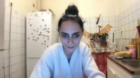 Snapshot of jessystarrr chatting on September 12, 8:22 pm Jessy online show from September 12, 8:22 pm