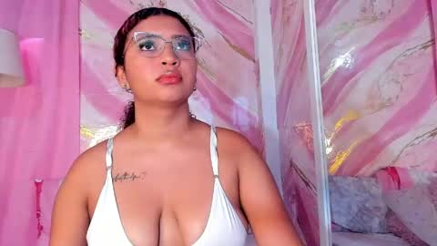 Jessy online show from May 5, 7:08 pm