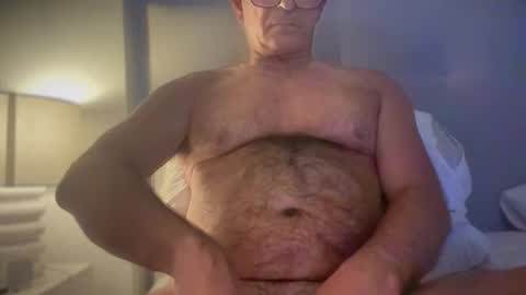 Jesuiscoquin online show from February 17, 1:10 pm