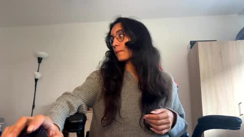 Eva online show from October 13, 2:41 pm