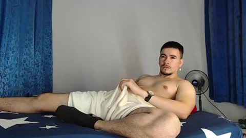 Juan David online show from May 1, 10:37 pm