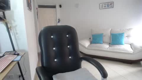 Camila online show from February 7, 6:44 pm