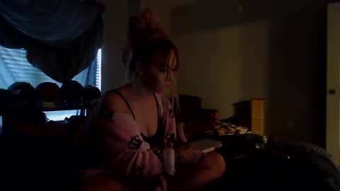 Jezabellaa online show from December 16, 8:26 pm