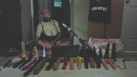 Snapshot of jghosty69 chatting on October 5, 12:46 pm Nasty Cumslut online show from October 5, 12:46 pm