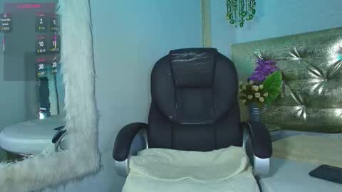 Jhade  online show from November 6, 3:42 am