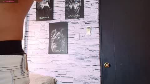 jhay_wheeler777 online show from October 10, 8:03 pm