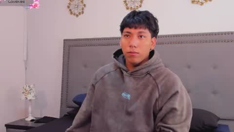 jhoan_evans online show from June 17, 2:38 am