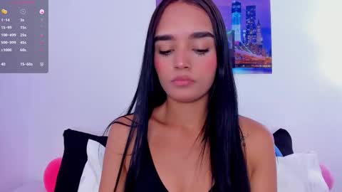 Snapshot of jhoanaduran_ chatting on September 29, 5:56 pm Jhoana online show from September 29, 5:56 pm