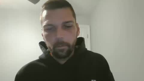 jholls online show from December 11, 3:45 am