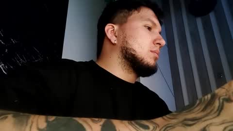 jhon online show from December 28, 9:08 pm