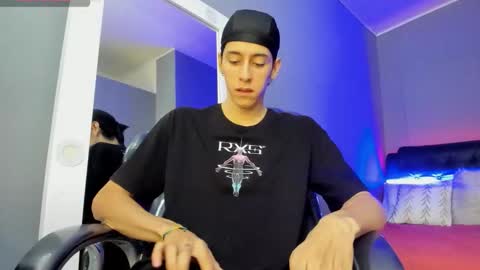 Jhon online show from September 28, 2:04 pm