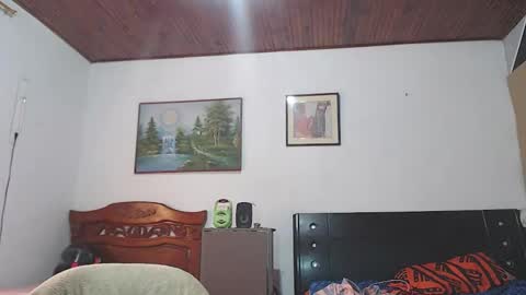Snapshot of jhon_tommy chatting on February 25, 2:48 pm jhon tommy online show from February 25, 2:48 pm
