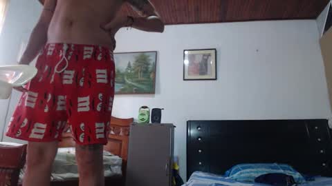 Snapshot of jhon_tommy chatting on January 16, 3:13 pm jhon tommy online show from January 16, 3:13 pm