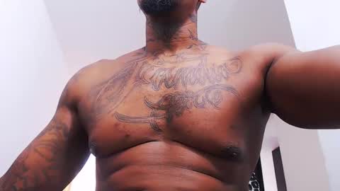 Jhon Tomson online show from December 22, 7:31 pm