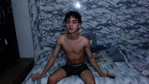 jhonay__cute online show from March 31, 4:35 am