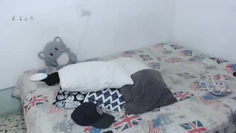 jhonay__cute online show from August 3, 7:32 am