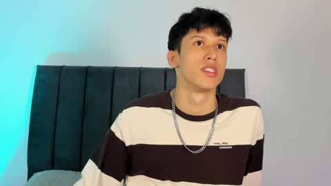 Jhonny online show from March 24, 3:23 am