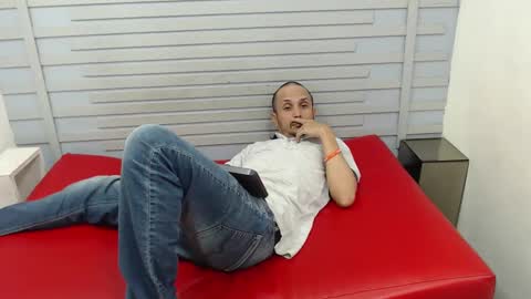 Snapshot of jhontorres018 chatting on February 27, 12:36 am jhontorres018 online show from February 27, 12:36 am