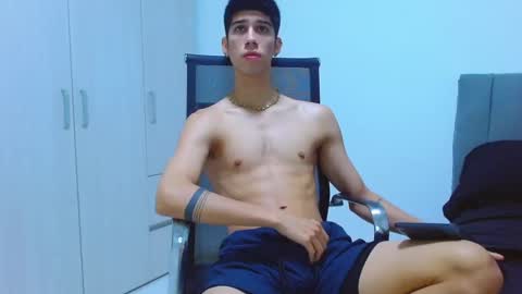 Snapshot of jhony_sex3 chatting on September 18, 6:50 am jhony_sex3 online show from September 18, 6:50 am
