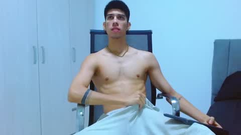 Snapshot of jhony_sex3 chatting on September 11, 6:58 am jhony_sex3 online show from September 11, 6:58 am